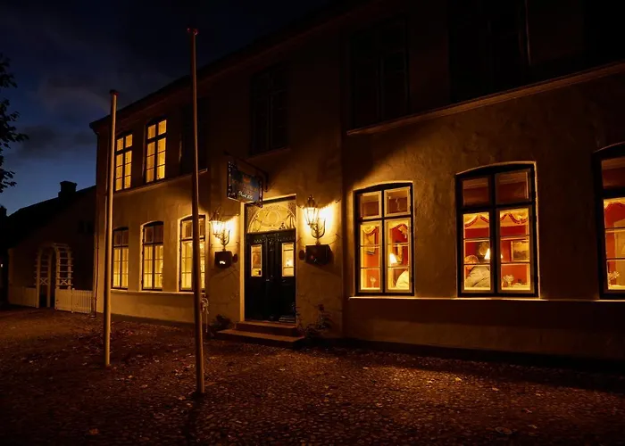 Schackenborg Slotskro 3*