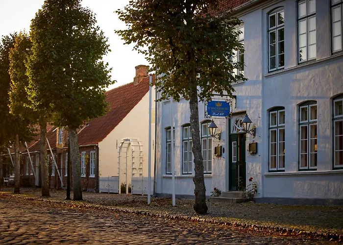 여관 Schackenborg Slotskro 3*